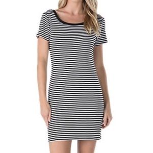 VANS BLACK AND WHITE STRIPED BRENTWOOD DRESS